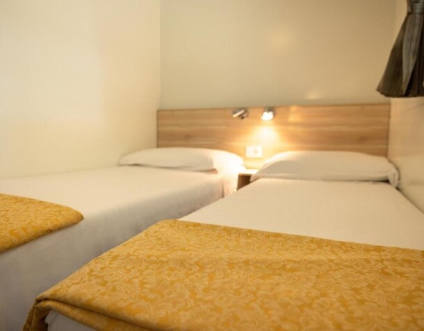 Kétágyas szoba, Camping Classe Village, Lido di Dante, Ravenna (RA), Olaszország