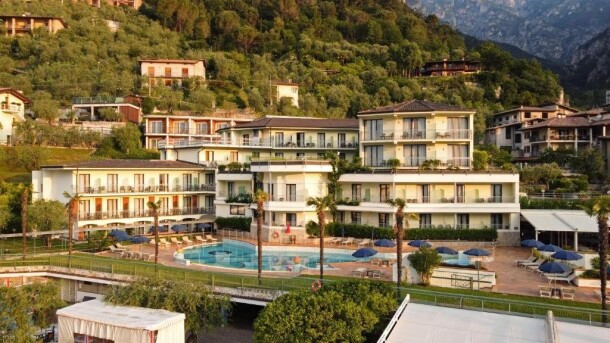 Hotel s bazénem, Hotel Royal Village ****, Limone sul Garda (BS), Itálie