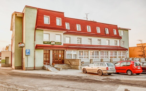 Hotel Alf ***, Borovany, južné Čechy