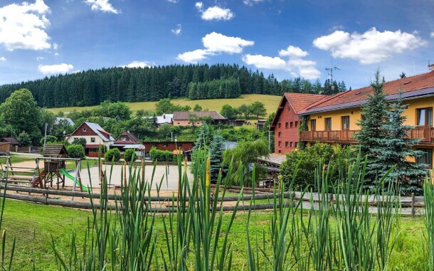 A Kyčerka *** hegyi szálloda Valachiában várja Önt