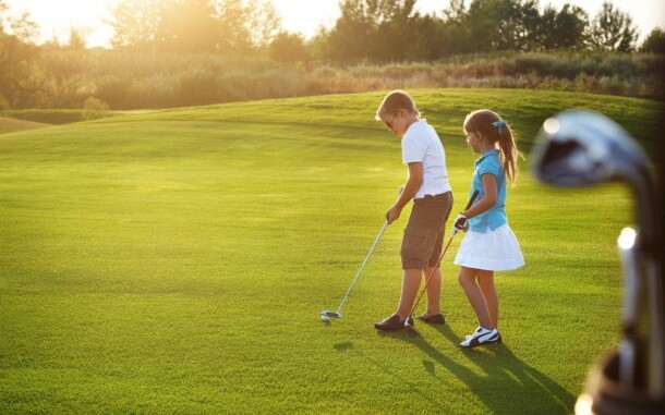Využijte příležitosti naučit se nebo si procvičit golfové dovednosti
