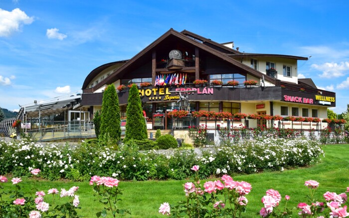 Wellness Hotel Eroplán ****
