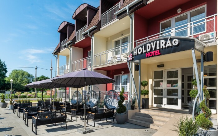 Holdvirág Hotel ***