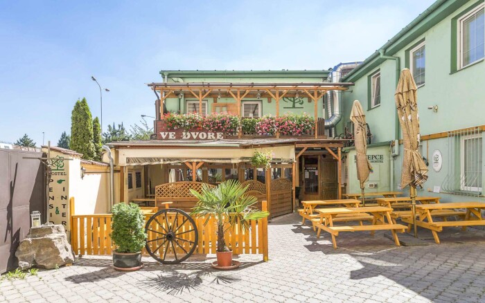 Akát Pension