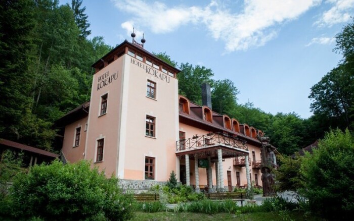 Kőkapu Vadászkastély És Hotel