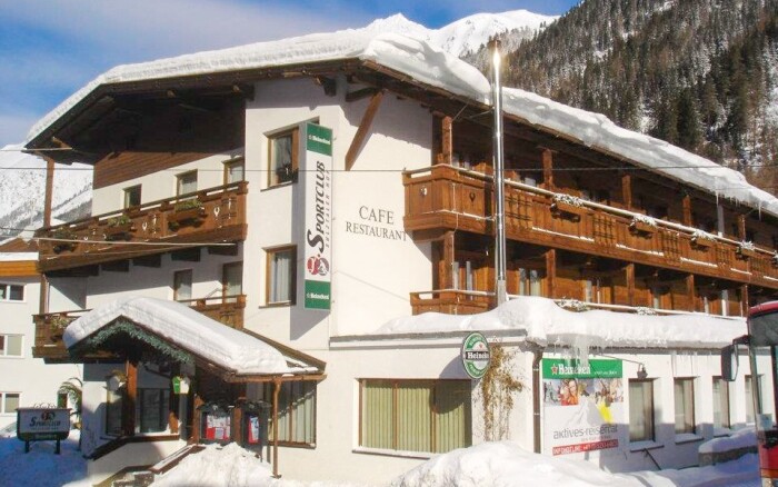 first mountain Hotel Ötztal ***