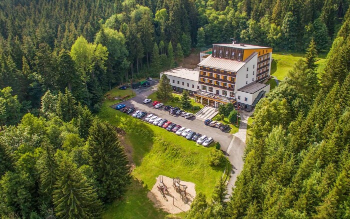 Hotel Kamzík ***