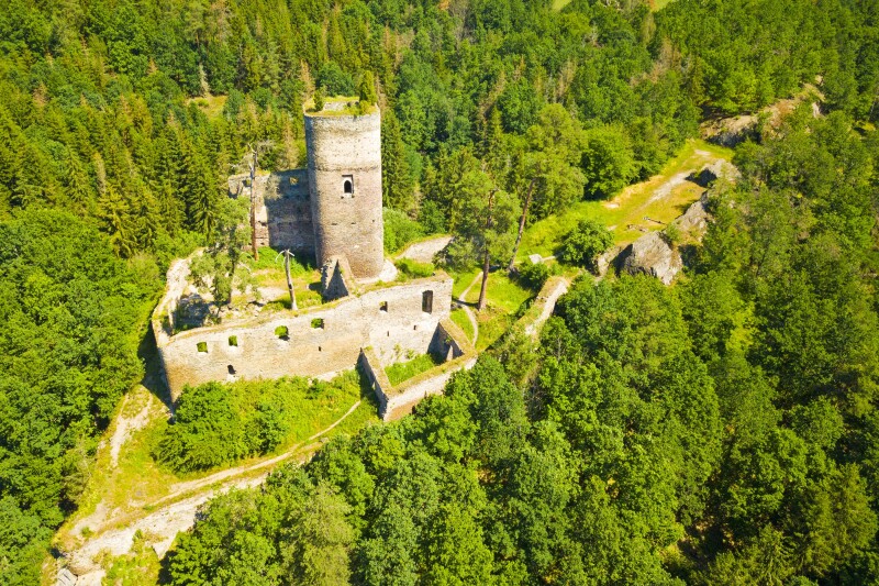 gutstejn castle