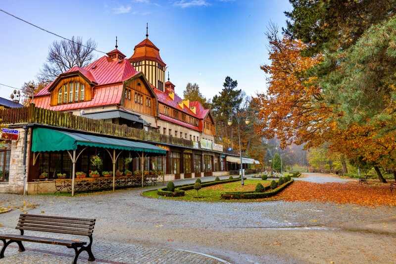 Mountains of Vokalia and Consonantia