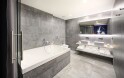 Pokoj Deluxe, Hotel Tančící dům ****, Praha