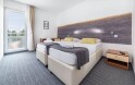 Erkélyes Standard szoba tengerparti kilátással, Hotel Punta ****, Horvátország