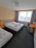 Izba Standard s výhľadom do údolia 4+0, Horský Hotel Jelenovská ***