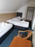 Izba Standard s druhou spálňou a výhľadom do údolia 5+0, Horský Hotel Jelenovská ***