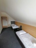 Izba Standard s druhou spálňou a výhľadom do údolia 3+0, Horský Hotel Jelenovská ***