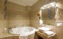Pezsgő Relax Deluxe szoba, Wellness Hotel Laroba ****, Alsóörs, Balatonszárszó