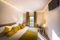 Rodinný apartmán smerom k moru a 2 balkónmi, Hotel Vinotel Gospoja ****, Vrbnik, Chorvátsko