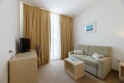 Comfort kétágyas szoba erkéllyel, Hotel Adria ***, Biograd na Moru