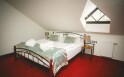 302 Pokoj v podkroví, Zámek Wichterle – Hotel a pivní lázně ****