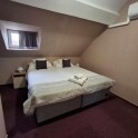 Kétágyas szoba a tetőtérben, Hotel Unicornis, Eger