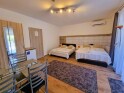Földszinti négyágyas szoba terasszal, Duna Beach Apartman, Kimle, Magyarország