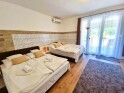 Földszinti négyágyas szoba terasszal, Duna Beach Apartman, Kimle, Magyarország