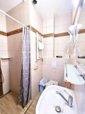 Emeleti kétágyas szoba terasszal, Duna Beach Apartman, Kimle, Magyarország