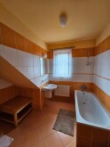 Třílůžkový pokoj s vanou a přistýlkou, Horský hotel Sněženka ***, Staré Město, Jeseníky