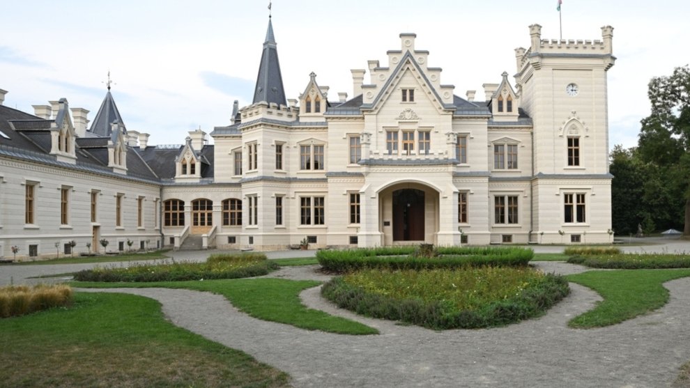 Magyarország legjobbjai: Nádasdy-kastély, Nádasdladány