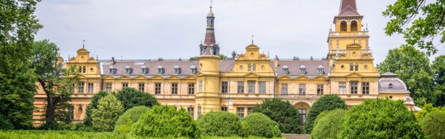 Magyarország legjobbjai: még 7 mesebeli felújított hazai kastély, ahol az udvar részének érezheti magát