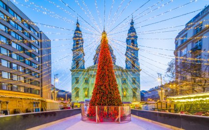 Kam za nejkrásnějšími vánočními trhy v Maďarsku v roce 2021?