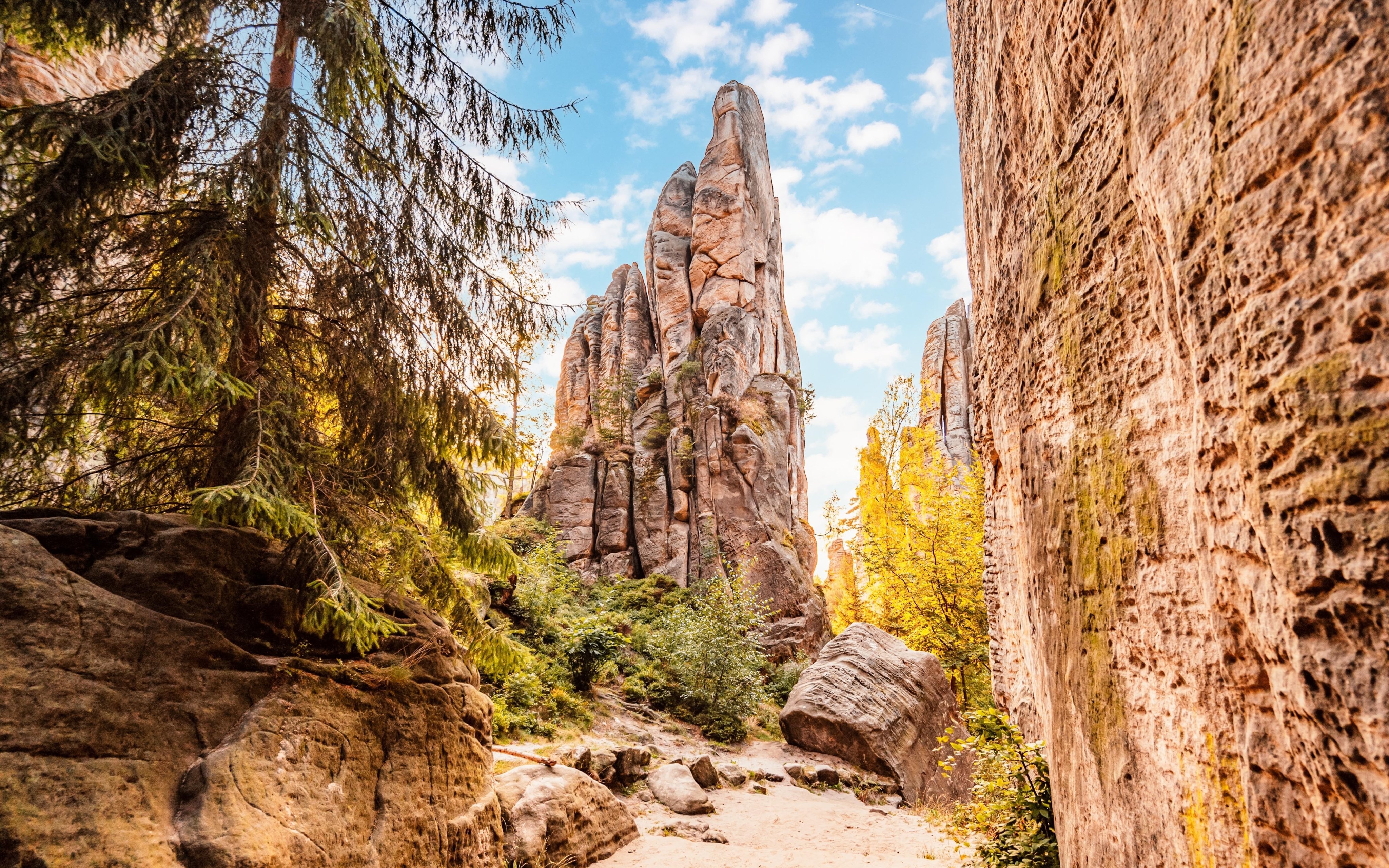 Český ráj: Aktivní dovolená v chatce či bungalovu v Resortu Ráj Srbsko *** se snídaní a sportovním vyžitím