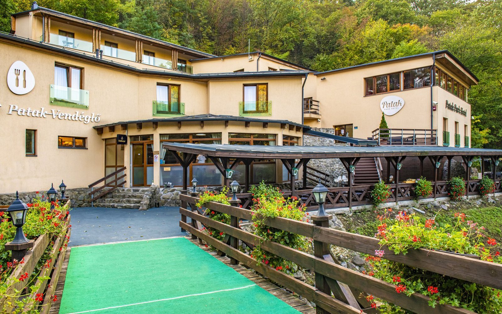 Dovolená v přírodě u města Visegrád v Patak Park Hotelu s neomezeným wellness (vířivka, 2 sauny) a polopenzí