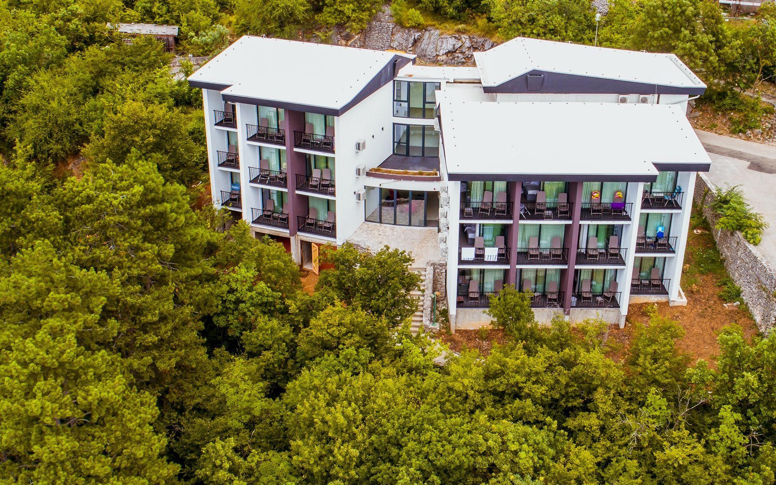 Chorvatsko: Crikvenica 650 m od moře v Resortu Ad Turres *** s polopenzí a bazénem + děti do 12 let zdarma