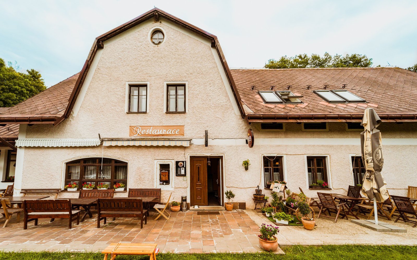 Dovolená v Krkonošském národním parku v Penzionu Vápenka *** s polopenzí, saunou a vířivkou + herna pro děti