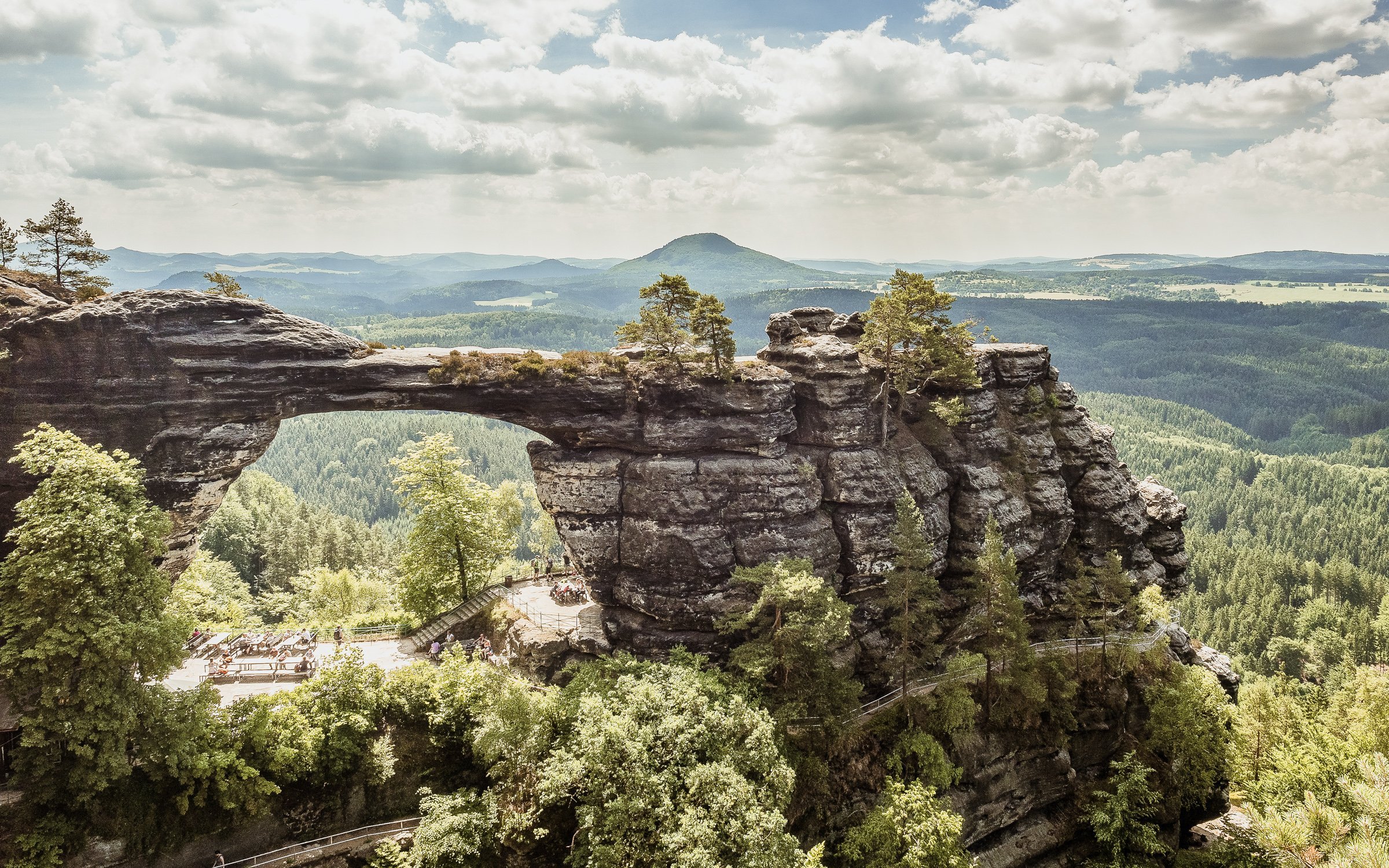 Českosaské Švýcarsko: Dolní Poustevna v Hotelu Zelený dům *** s polopenzí + vířivka, infrasauna, solná jeskyně
