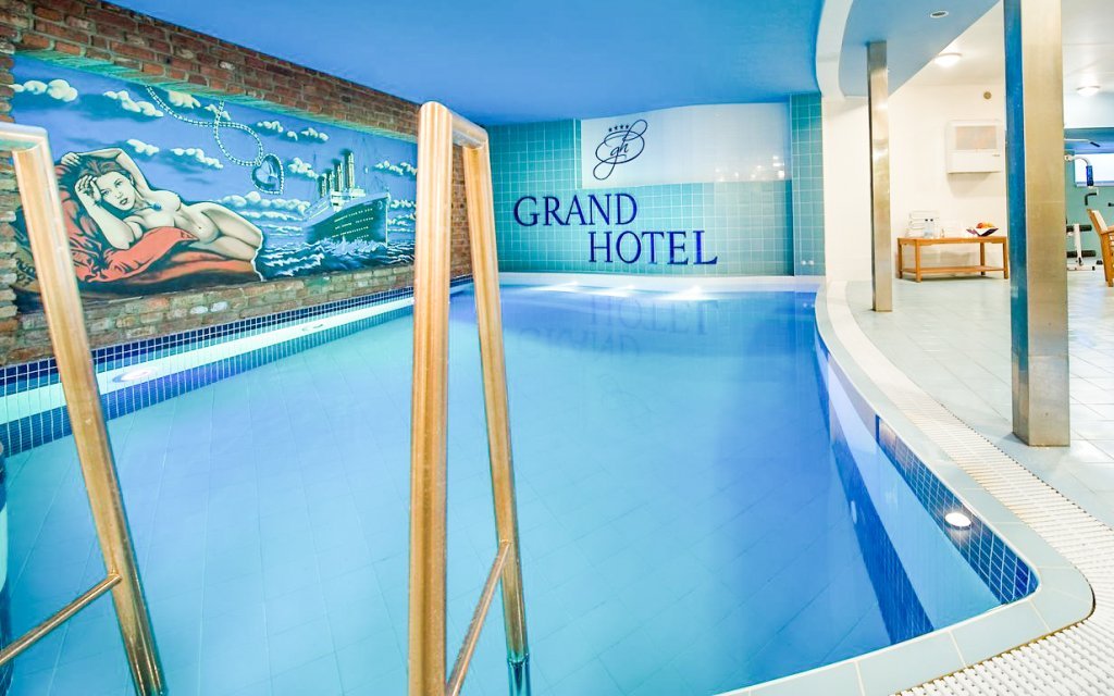 Třebíč: Pobyt v centru města v Grand Hotelu *** s polopenzí a neomezeným vstupem do bazénu