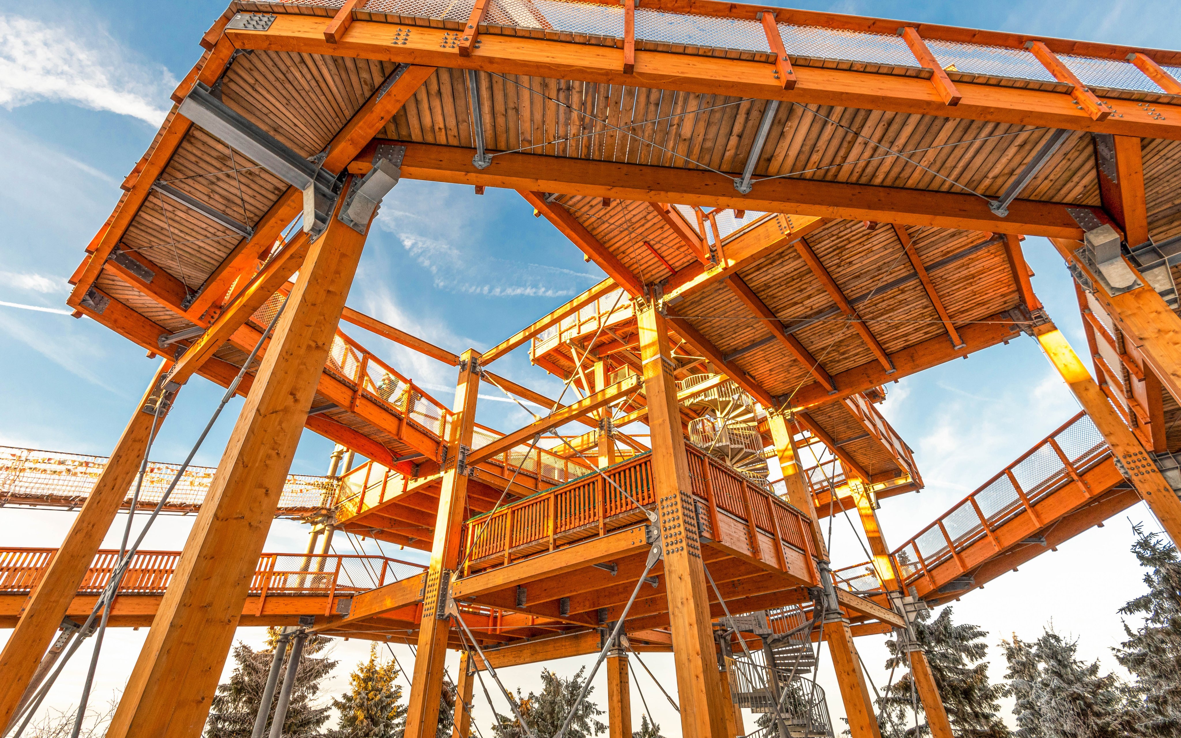 Beskydy u turistických tras a polských aquaparků v Penzionu u Maryny s bowlingem, welcome drinkem + plná penze