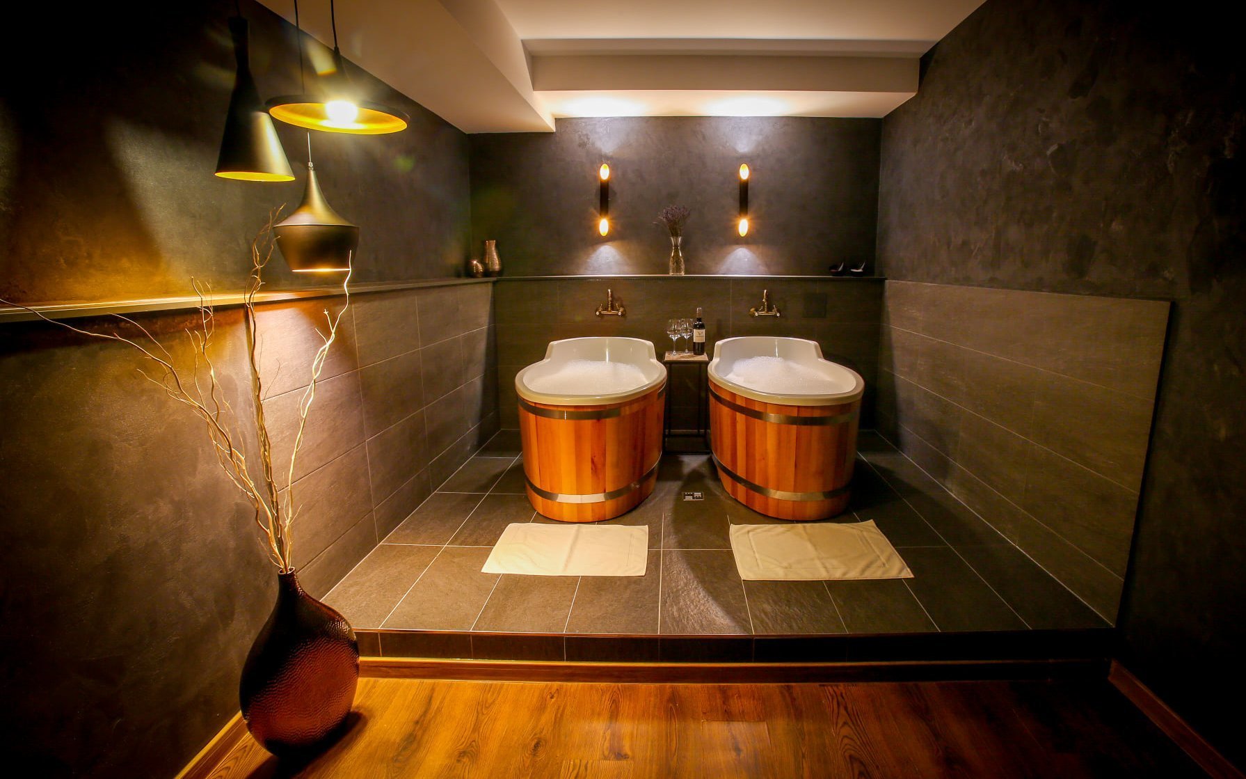 Jižní Čechy: LH Hotel Dvořák Tábor **** se snídaní/polopenzí, wellness centrem a koupelí dle výběru + slevy