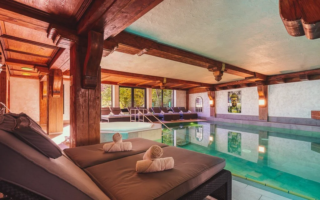 Wellness dovolená u Hamburku: 5* Hotel Waldhaus Reinbek se snídaní + vířivka, 3 sauny, pára, solná jeskyně