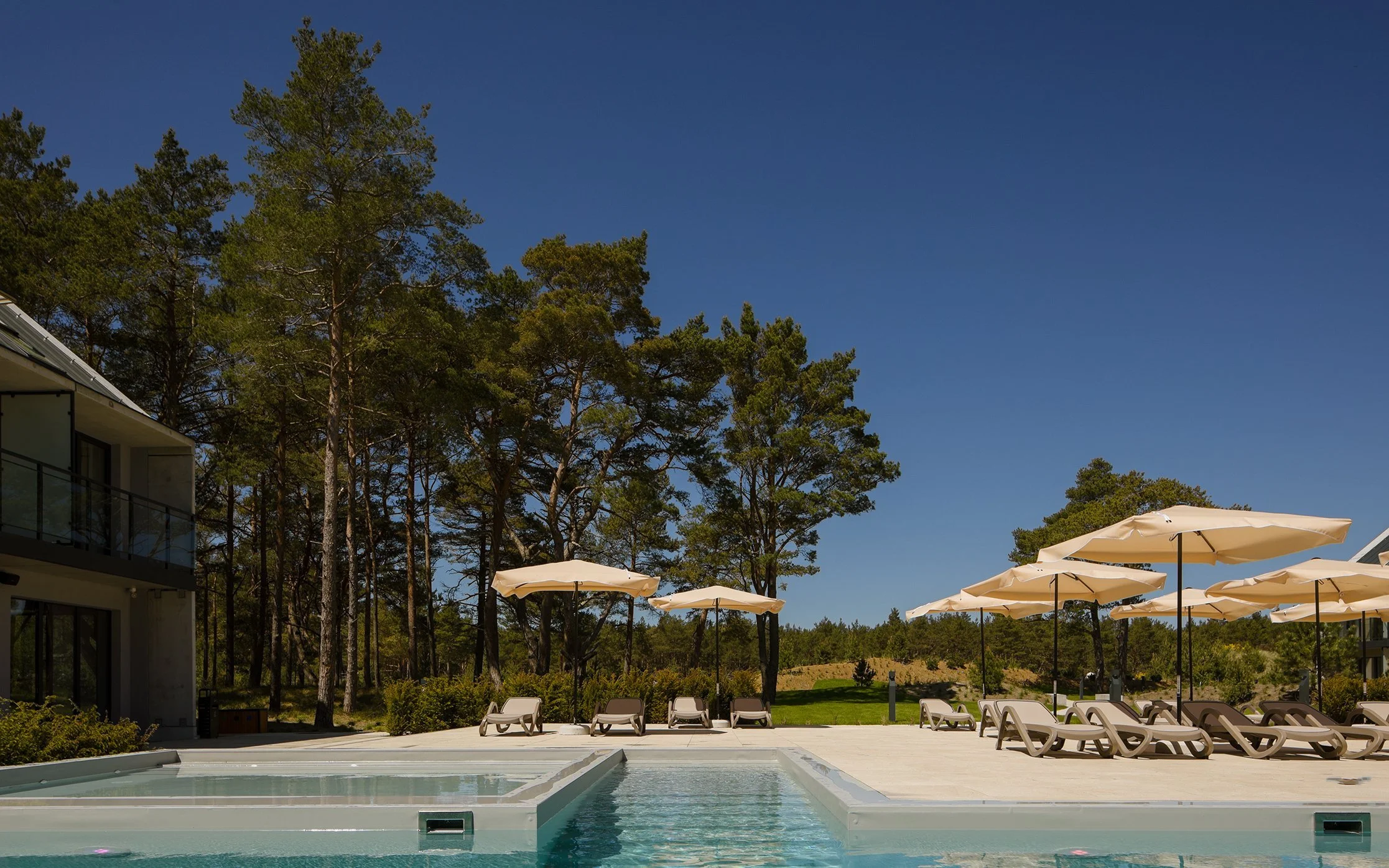 Odpočinek u Baltského moře: Saltic Resort & Spa Leba **** jen 400 m od pláže + snídaně, wellness a fitness