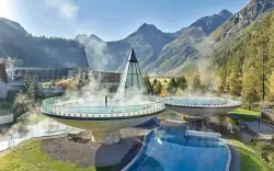 Luxusný wellness pobyt v Tirolsku: Hotel Aqua Dome ****+ s polpenziou, obrovskými termálnymi kúpeľmi a zábavou