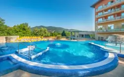 Maďarsko: Luxusný Thermal Hotel Visegrád ****+ s termálnymi kúpeľmi, wellness a polpenziou + dieťa zadarmo