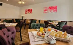 Hotelová reštaurácia, Holdvirág Hotel ***, Sárvár