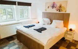 Izba, Hotel Central, Lázně Libverda