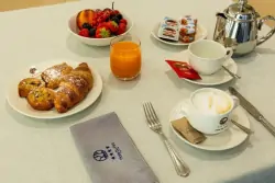 Raňajkové pečivo, Hotel Du Parc ****, Sirmione, Taliansko