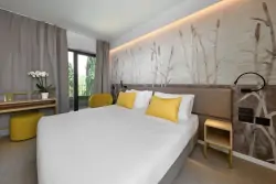 Moderný hotelový pokoj, Hotel Royal Village ****, Limone sul Garda (BS), Taliansko