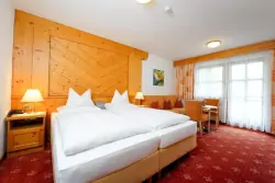 Dvojlôžková izba, Hotel Büntali Galtür ****, Galtür, Rakúsko
