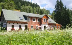 Krkonoše: Pec pod Sněžkou blízko lanovky na Sněžku a v obklopení atrakciami v Hoteli Tetřívek s polopenziou