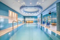 Veľký Meder pri aquaparku Thermal Corvinus v Spa & Wellness Hoteli Orchidea *** s polpenziou a bazénom + sauny