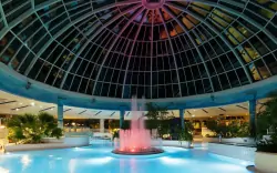 Lipsko: Relax pre celú rodinu v aquaparku Sachsen Therme s rozsiahlym saunovým svetom (3 500 m²) + ubytovanie 